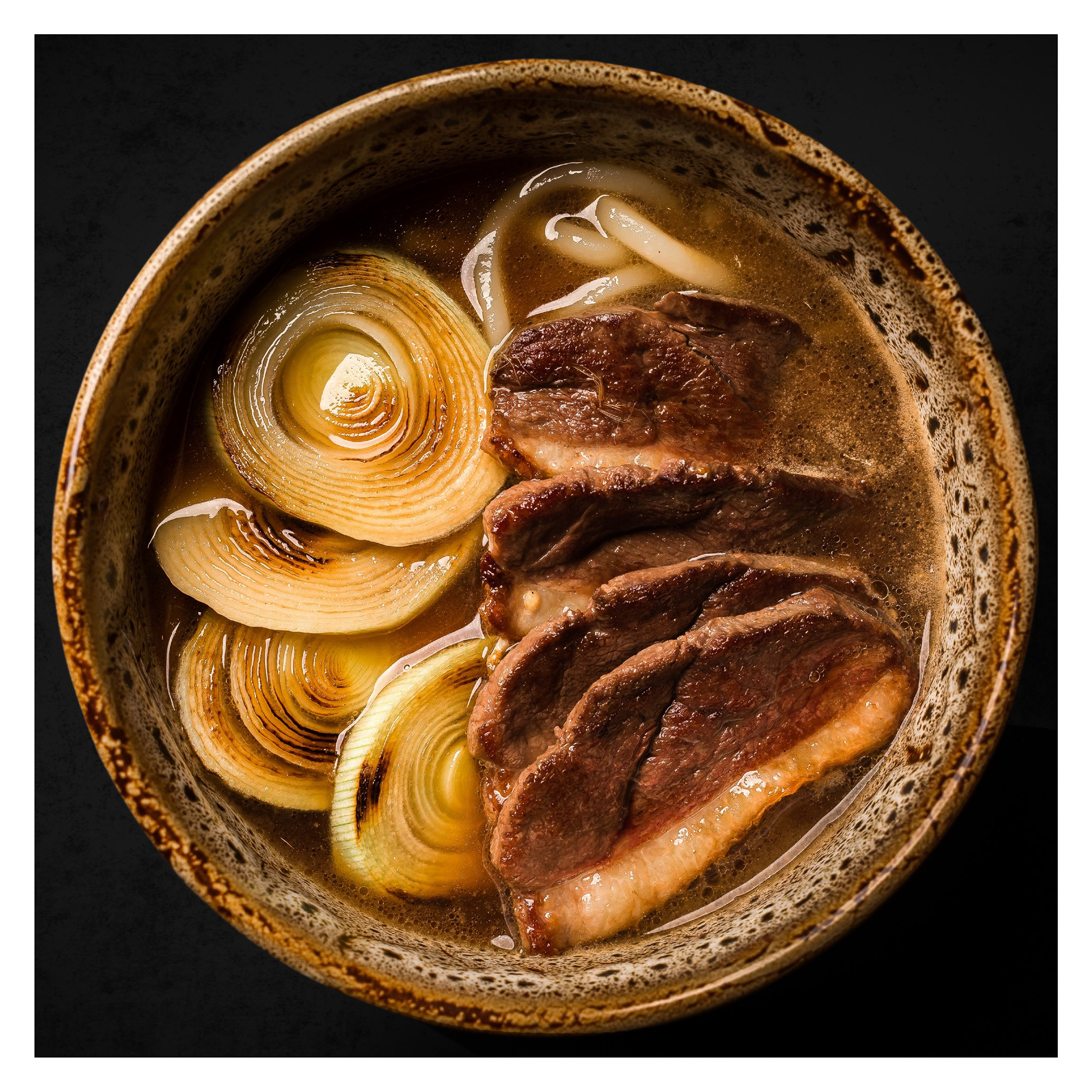 Kamo udon : caldo de soja, magret y fideos udon