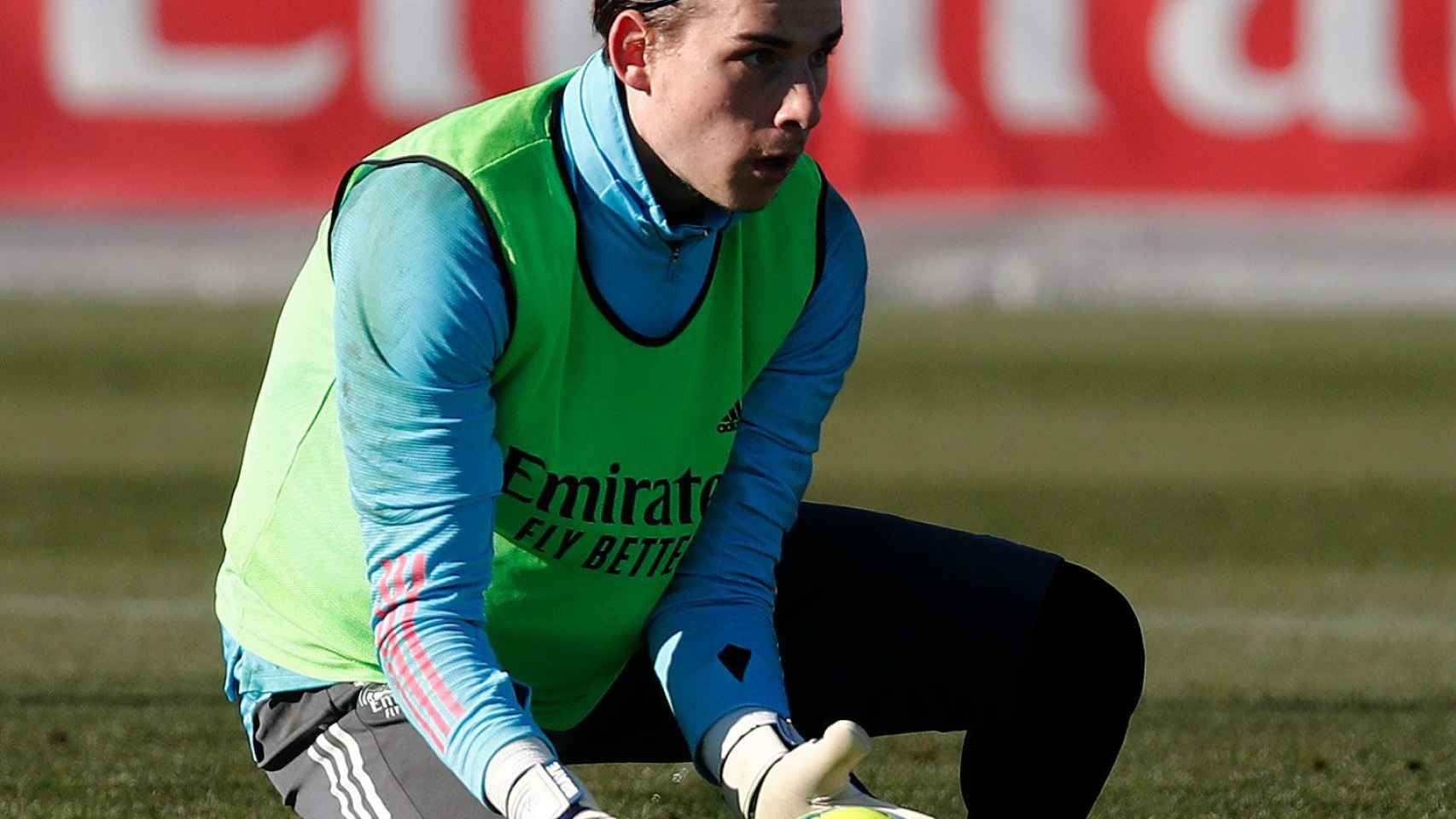 Lunin, durante el entrenamiento del Real Madrid