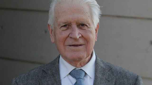 Esteban Santiago, catedrático de Bioquímica (1931-2021).