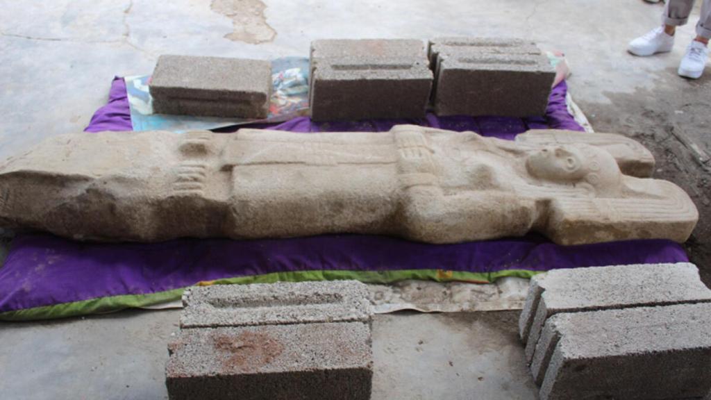 La escultura femenina hallada en Veracruz.