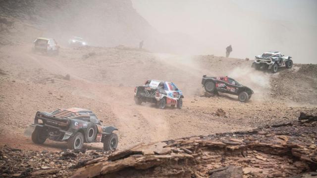 Pilotos en el Dakar completamente perdidos