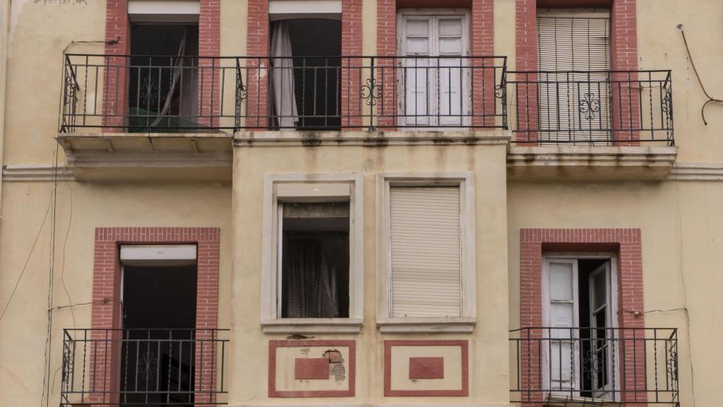 Viviendas abandonadas en el barrio de El Cabanyal.