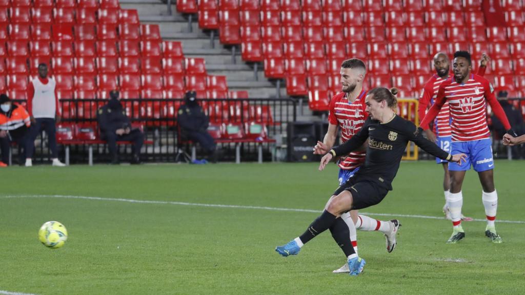 Antoine Griezmann, en la acción del gol del Barça ante el Granada CF