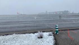 El aeropuerto de Barajas nevado.