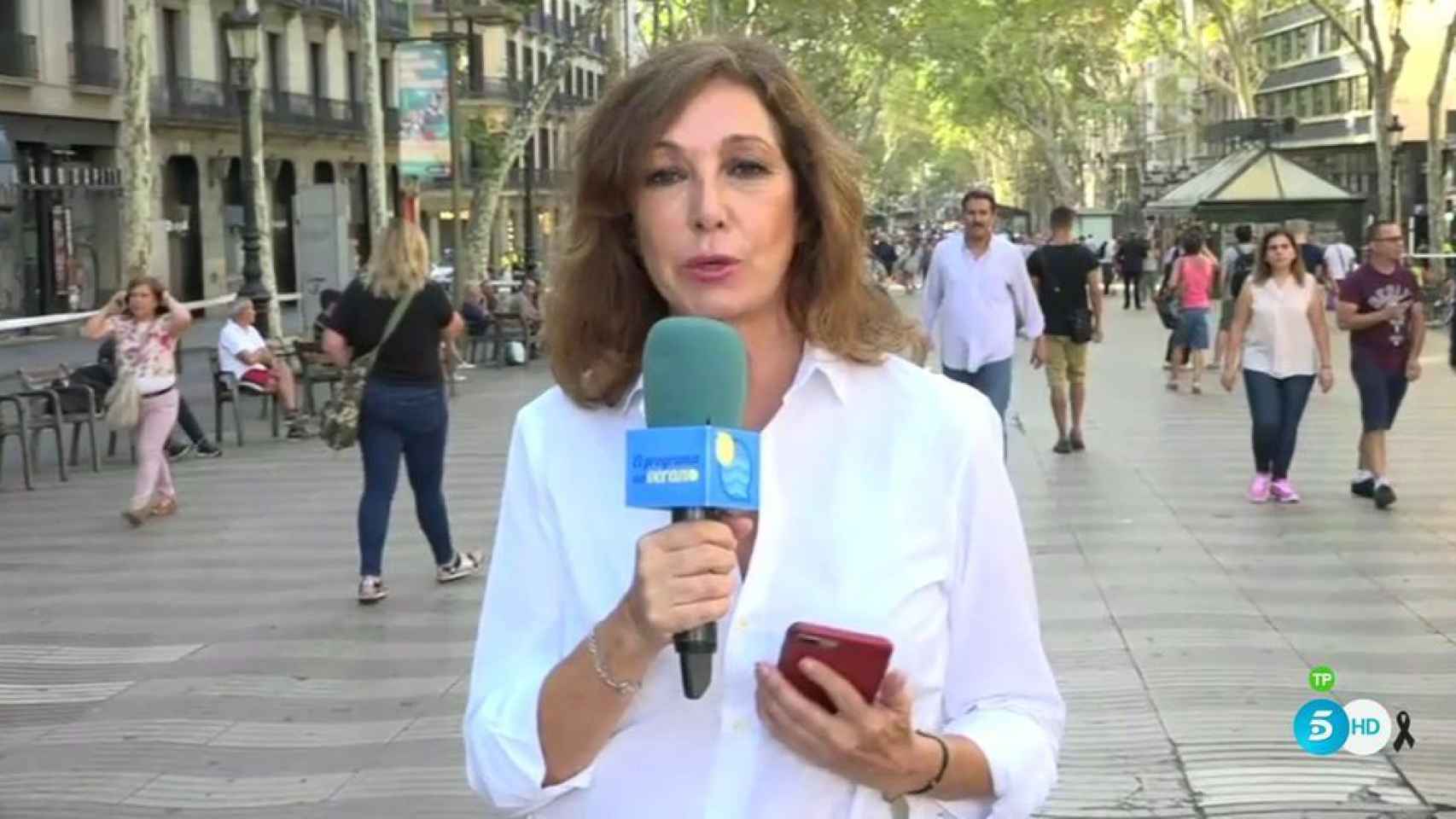 Ana Rosa Quintana desde Las Ramblas de Barcelona justo después de los atentados de agosto de 2017.