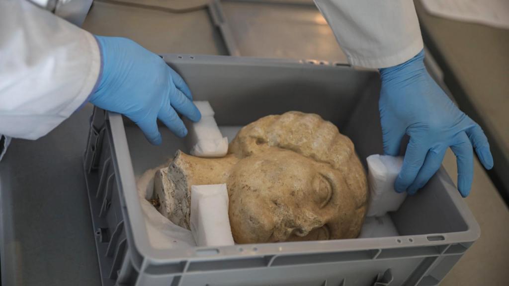 Proceso de almacenaje del Museo Arqueológico de Sevilla.