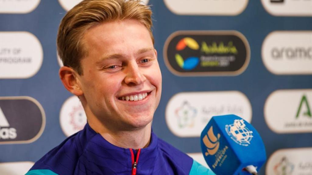 Frenkie de Jong, en rueda de prensa de la Supercopa de España