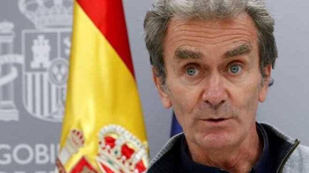 El director del Centro de Alertas y Emergencias Sanitarias, Fernando Simón, en rueda de prensa