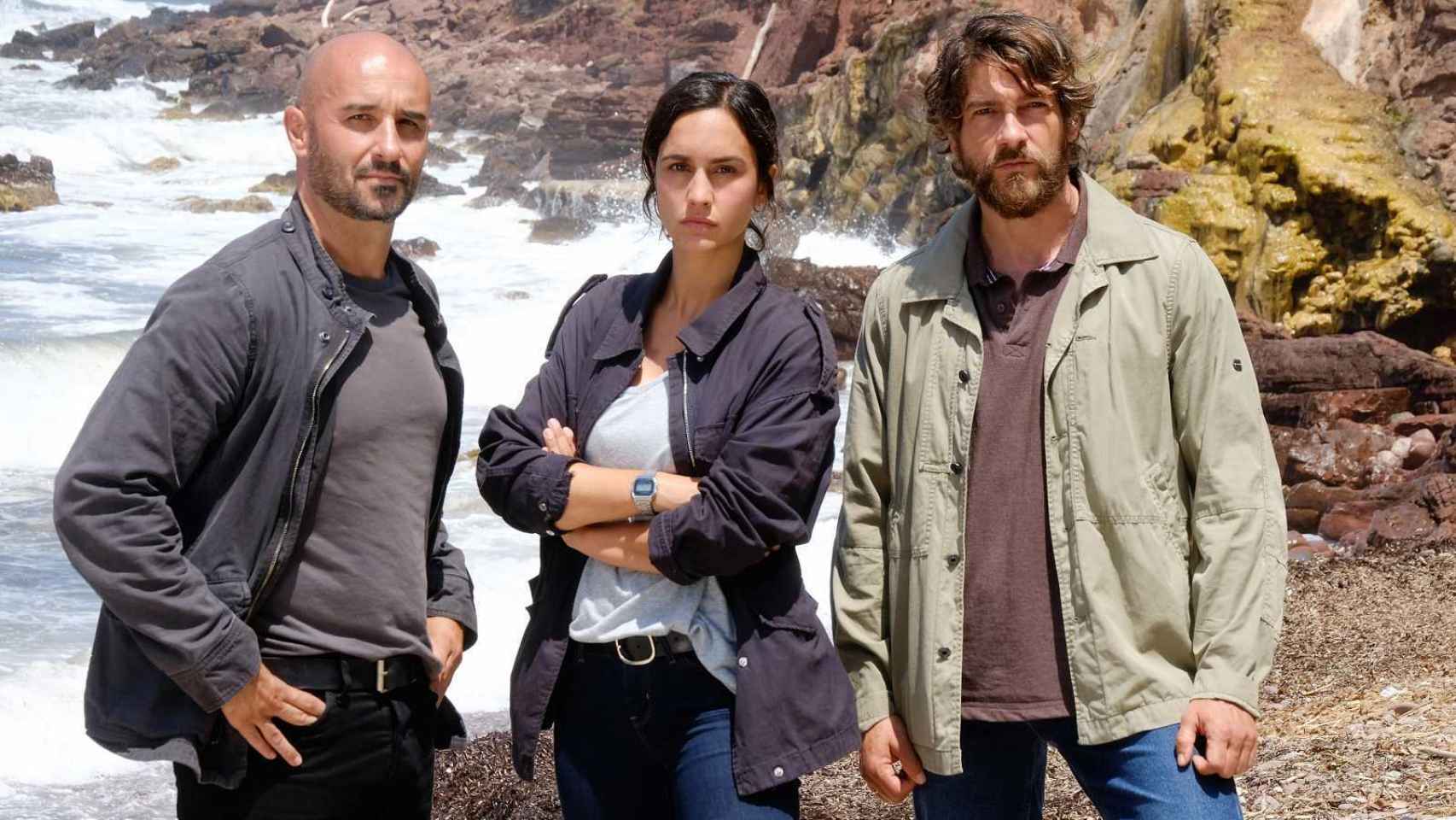 Félix Gómez, Megan Montaner y Alain Hernández protagonizan 'La Caza. Tramuntana'.