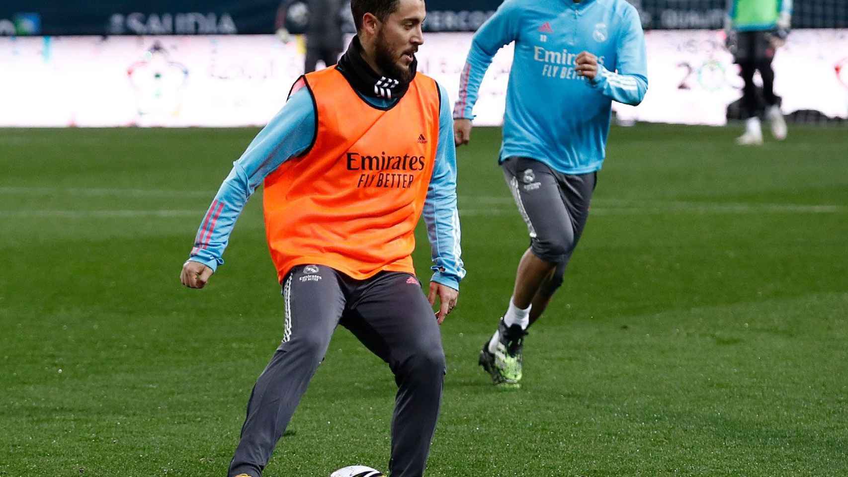 Hazard durante el entrenamiento del Real Madrid