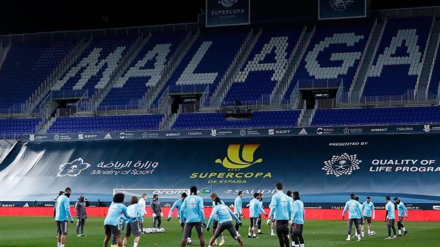 El Real Madrid entrenando en La Rosaleda