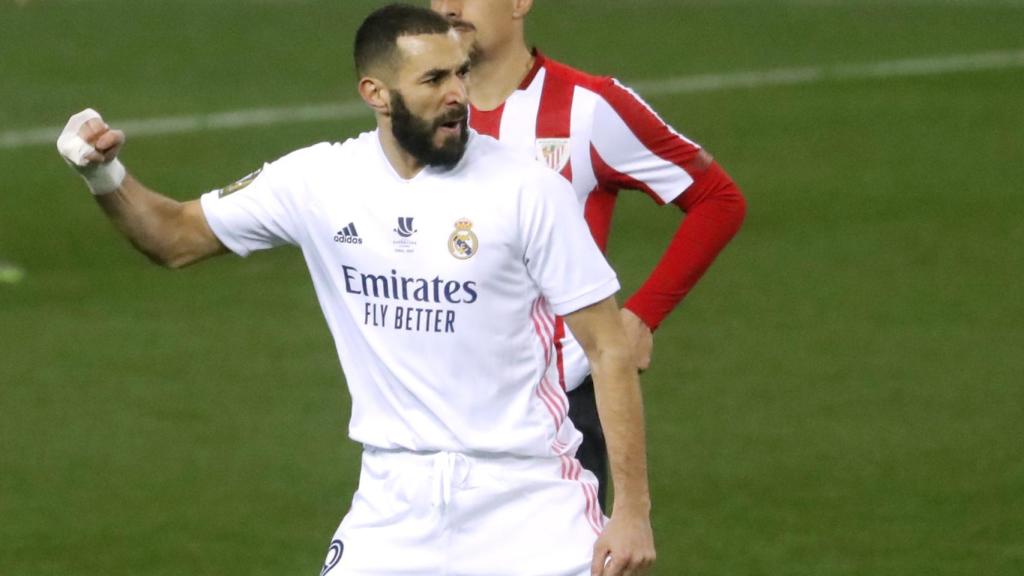 Karim Benzema celebra su gol al Athletic Club