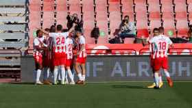 Los jugadores del Almería celebran un gol ante el Alavés