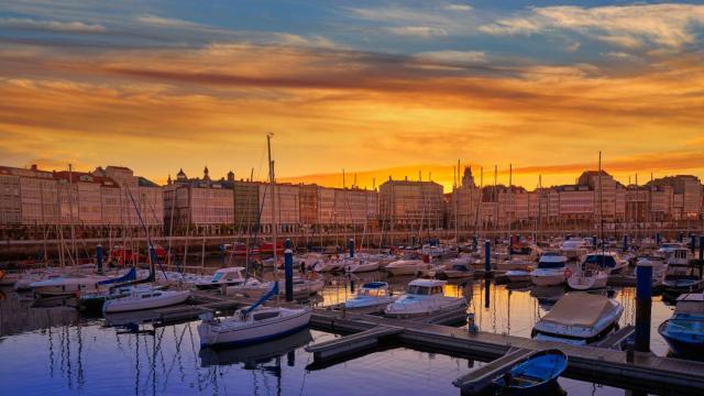 La Marina de A Coruña al atardecer.