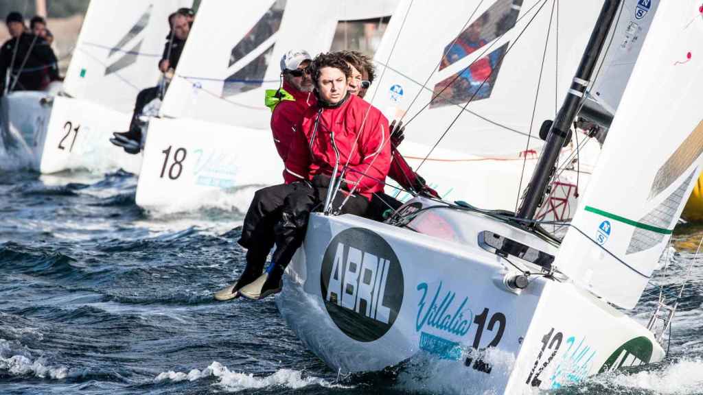 Un momento de la regata, hoy en Vigo.