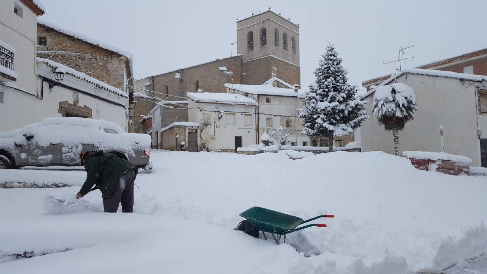 Imagen de la gran nevada en la localidad guadalajareña de Pareja