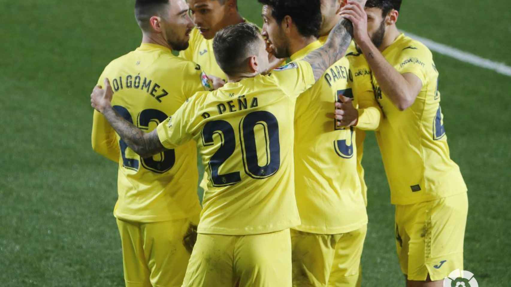 Piña de los jugadores del Villarreal en La Liga