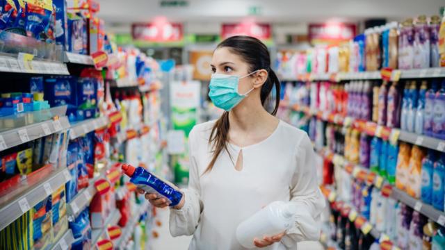 El peor detergente para limpiar el baño.