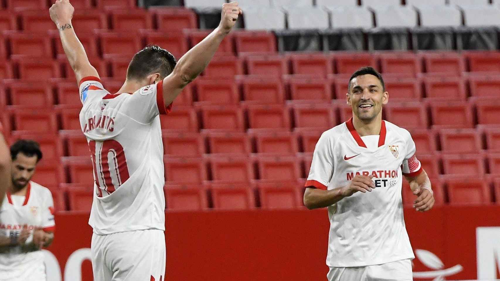 Ivan Rakitic celebra su gol con el Sevilla al Valencia en la Copa del Rey
