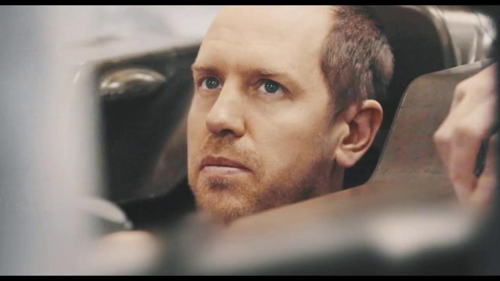 Sebastian Vettel y su nuevo look