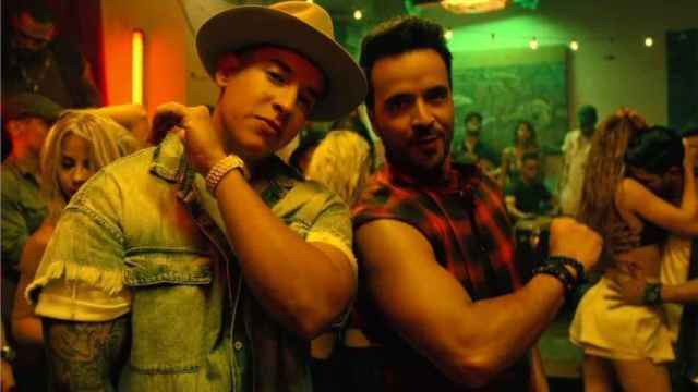 Luis Fonsi y Daddy Yankee en el videoclip de 'Despacito'.