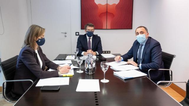 Una reunión del comité clínico.