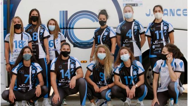 Las jugadoras del Club Voleibol Zalaeta.