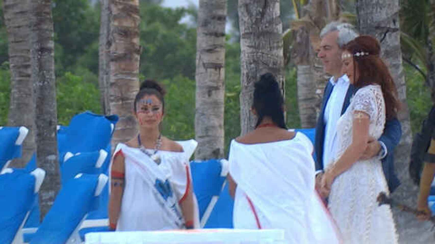 Carlos Sobera y Patricia Santamarina, el día de su boda en México.