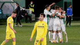 Los jugadores del Elche celebran un gol ante el Villarreal