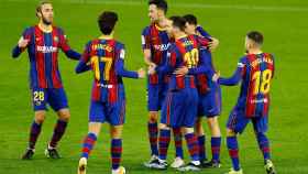 Los jugadores del Barça celebran un gol ante el Real Betis