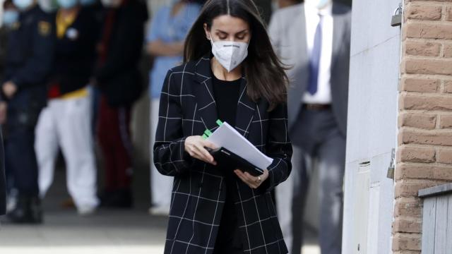 Letizia asistiendo a una reunión de trabajo en Madrid.