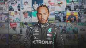 Lewis Hamilton, en el montaje de su renovación con Mercedes