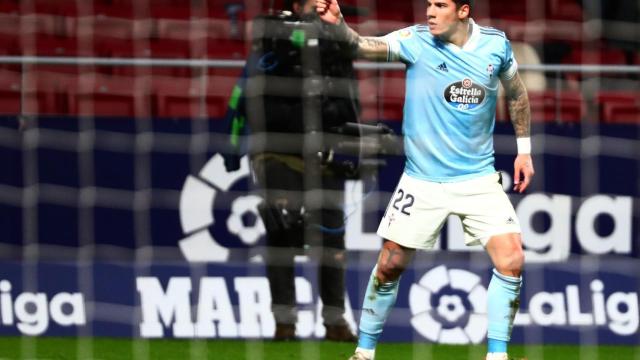 Santi MIna celebra su gol al Atlético de Madrid