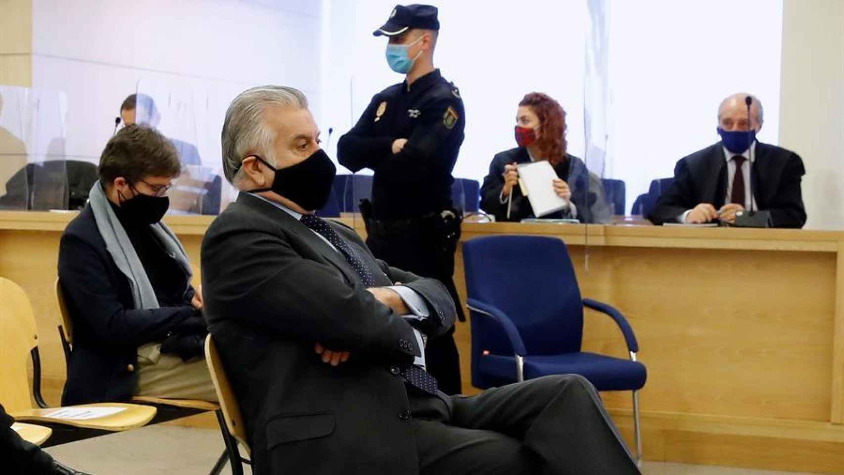 El extesorero del Partido Popular, Luis Bárcenas, en la primera sesión del juicio de la caja B del PP. Efe