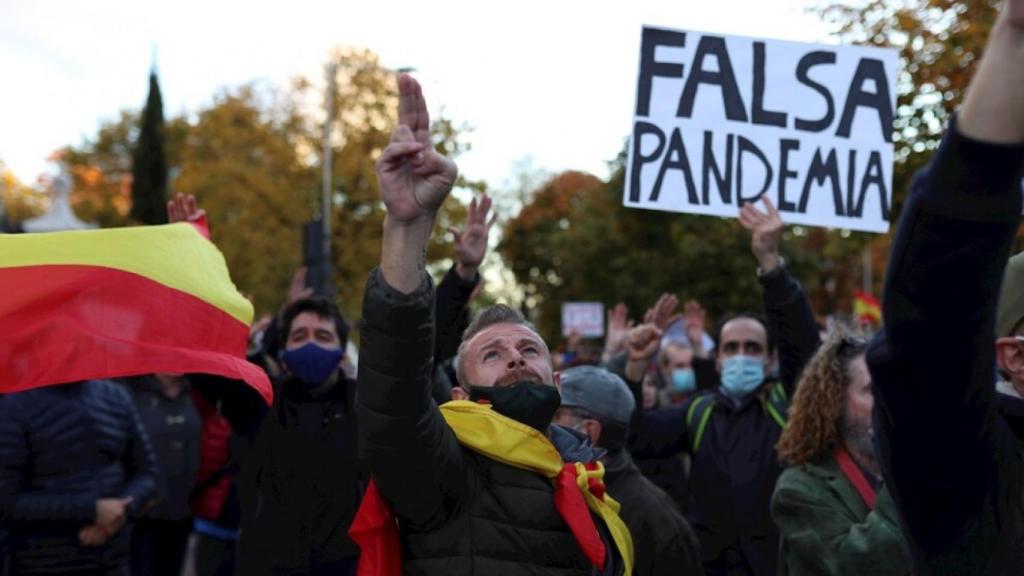 Manifestación de negacionistas.