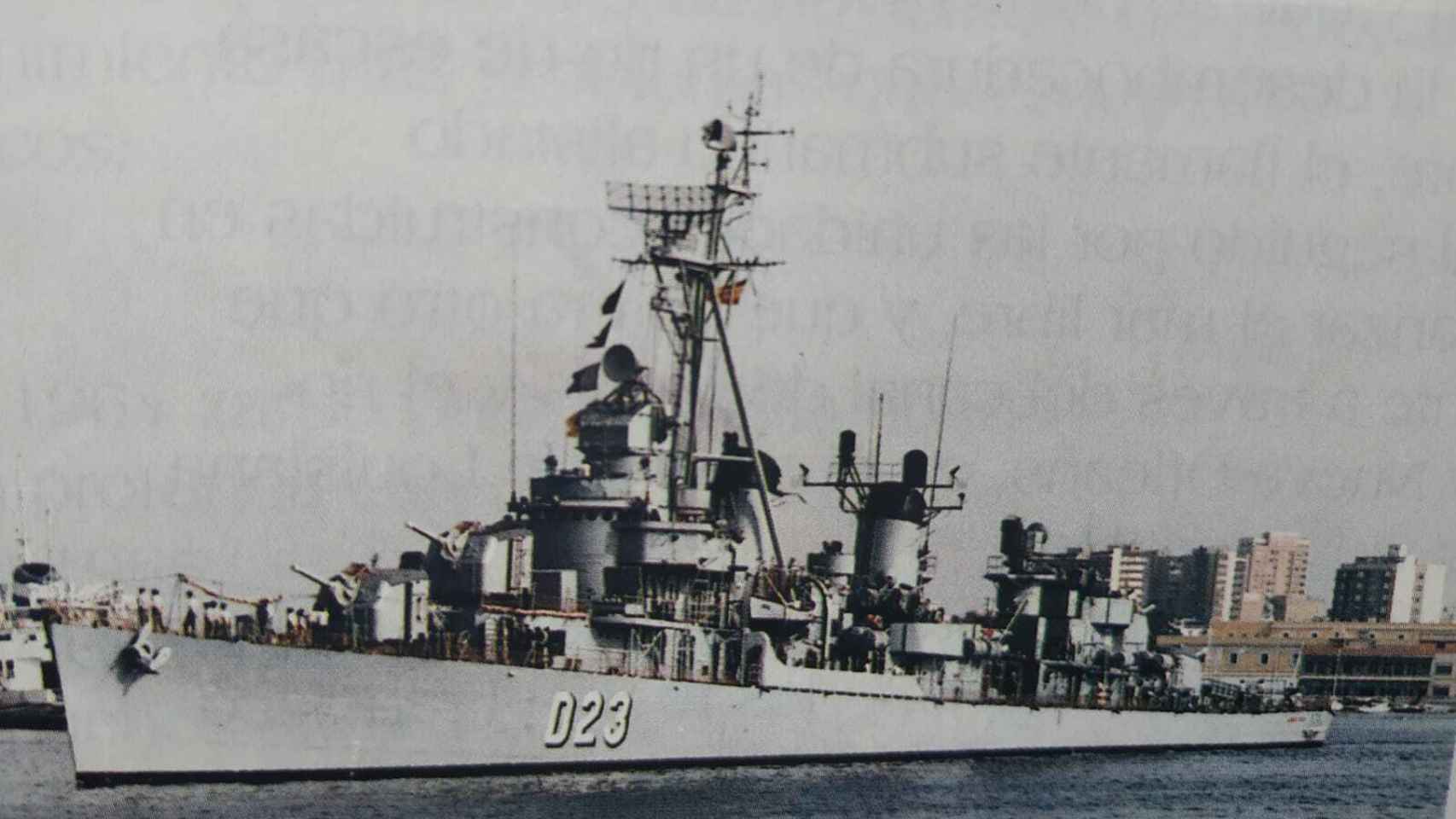 El destructor Almirante Valdés donde zarpó el cartagenero Alberto García Martínez.
