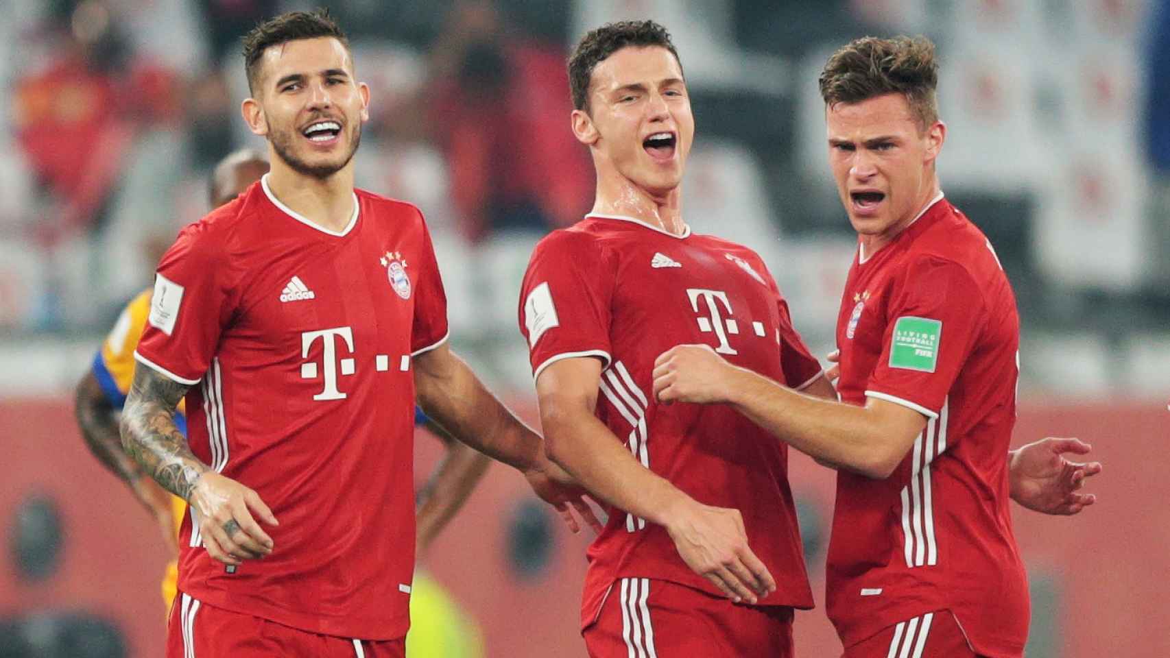 Pavard celebra su tanto con el Bayern