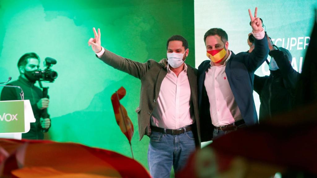Abascal e Ignacio Garriga, este viernes en el cierre de campaña de Vox.