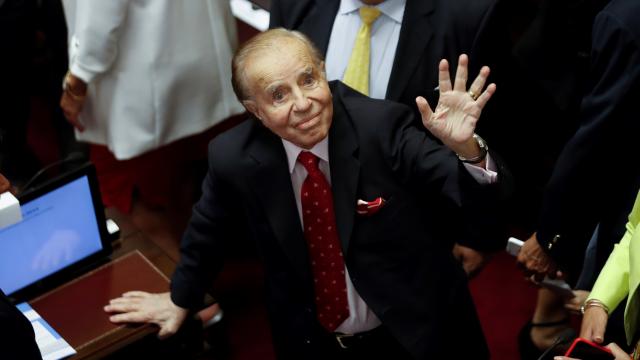 Carlos Menem durante una sesión especial del Senado argentino en 2017.