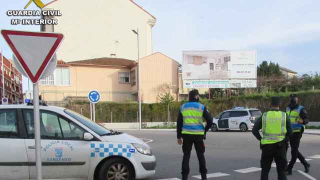 Detenidos dos vecinos de Sanxenxo (Pontevedra) por un robo en una vivienda habitada