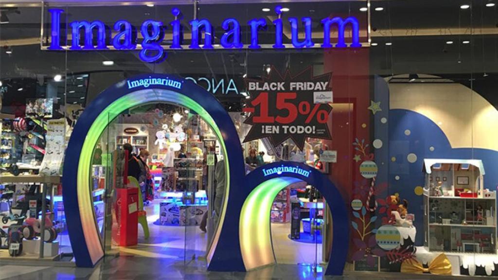 valladolid-rio-shopping-robo-imaginarium-cortefiel