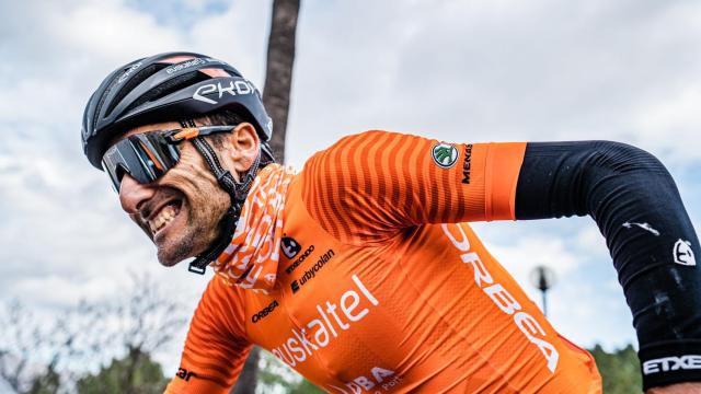 Luis Ángel Maté, con el maillot del Euskaltel Euskadi. Foto: Twitter (@FundaCiclisEusk)