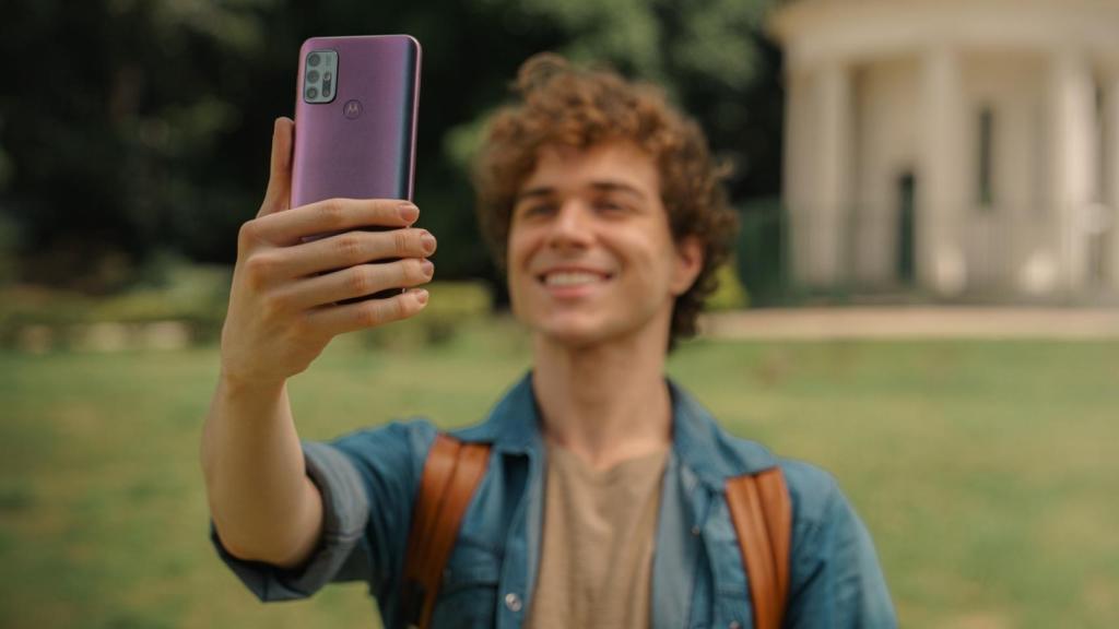 Nuevo Motorola Moto G30: 90 Hz, cuatro cámaras…