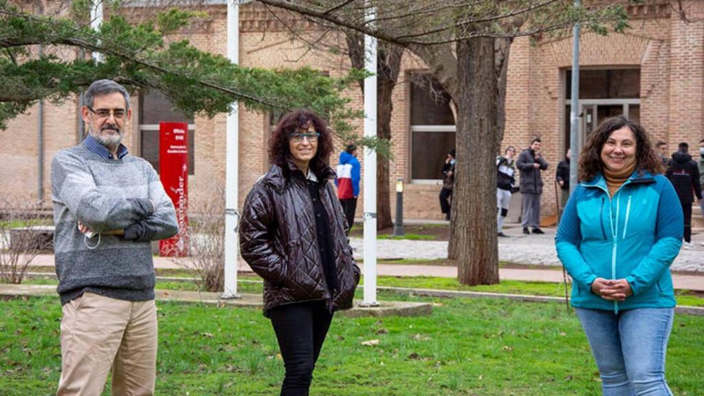 Los profesores de la Universidad de Castilla-La Mancha Idoia Ugarte Gonzalo Melgar y Rocío Aranzazu Baquero