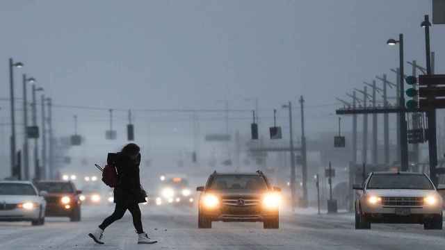 Más de 5 millones de personas en EEUU se quedan sin electricidad por la ola de frío