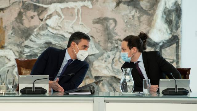 Pedro Sánchez y Pablo Iglesias, durante la reunión del Consejo de Ministros.