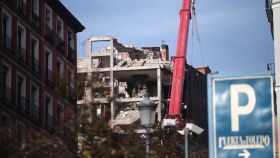 Así quedó el edificio parroquial tras la explosión en la calle Toledo de Madrid.