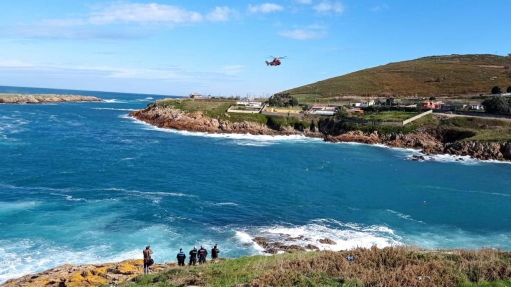 Rescate de un cuerpo en O Portiño.