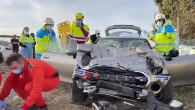 Los servicios de emergencia intervenien en el Jarama