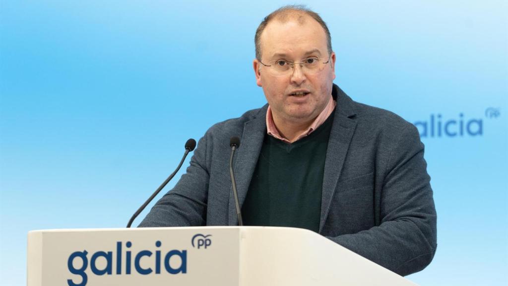 El secretario general del PPdeG, Miguel Tellado, durante una rueda de prensa.